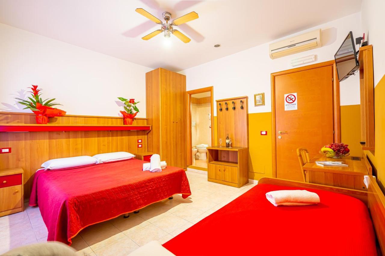 Booking Inn Rome Center Εξωτερικό φωτογραφία