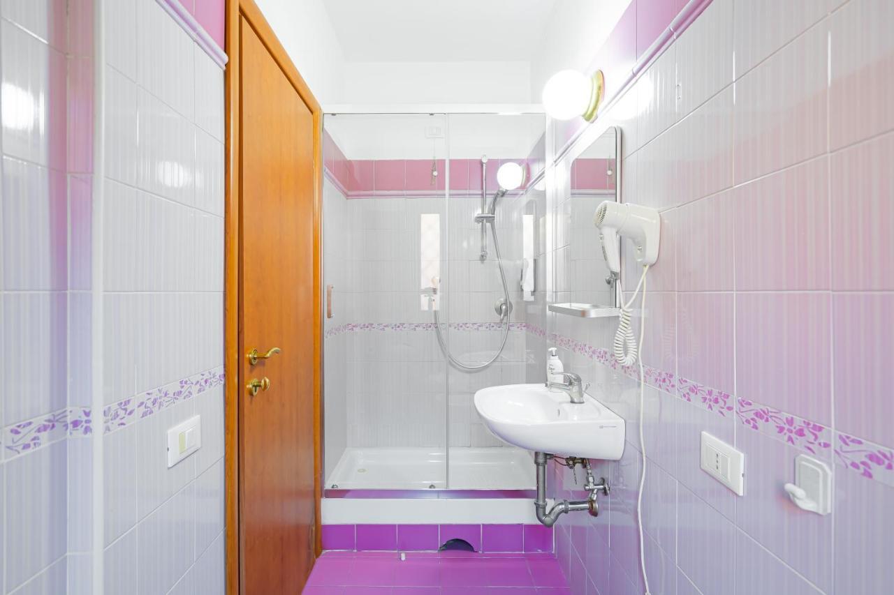 Booking Inn Rome Center Εξωτερικό φωτογραφία