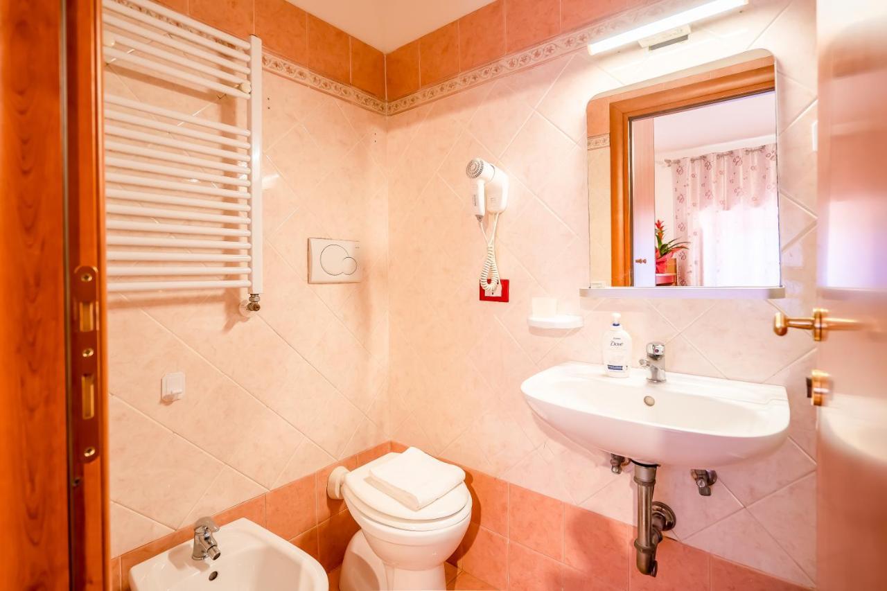 Booking Inn Rome Center Εξωτερικό φωτογραφία